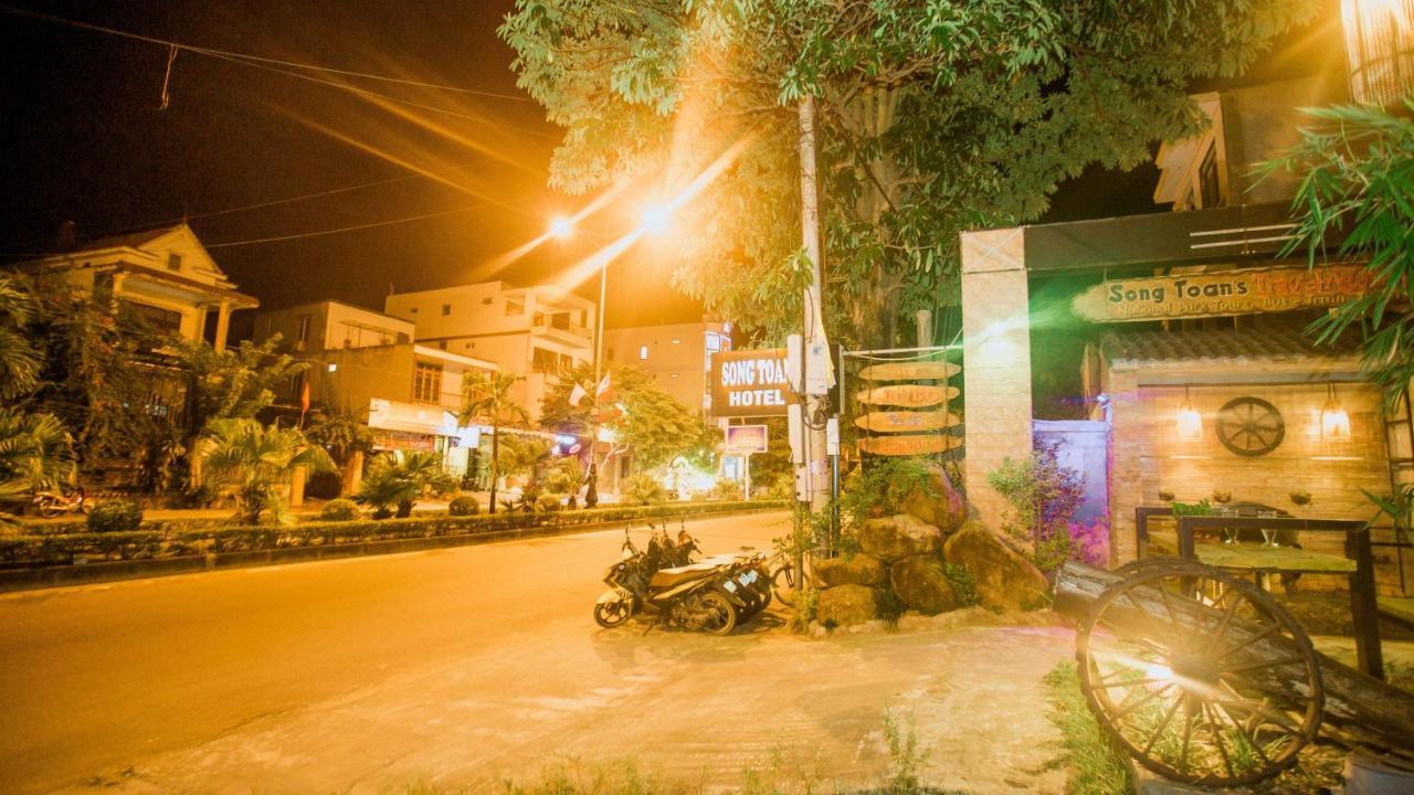 Song Toan Hotel Φονγκ Να Εξωτερικό φωτογραφία